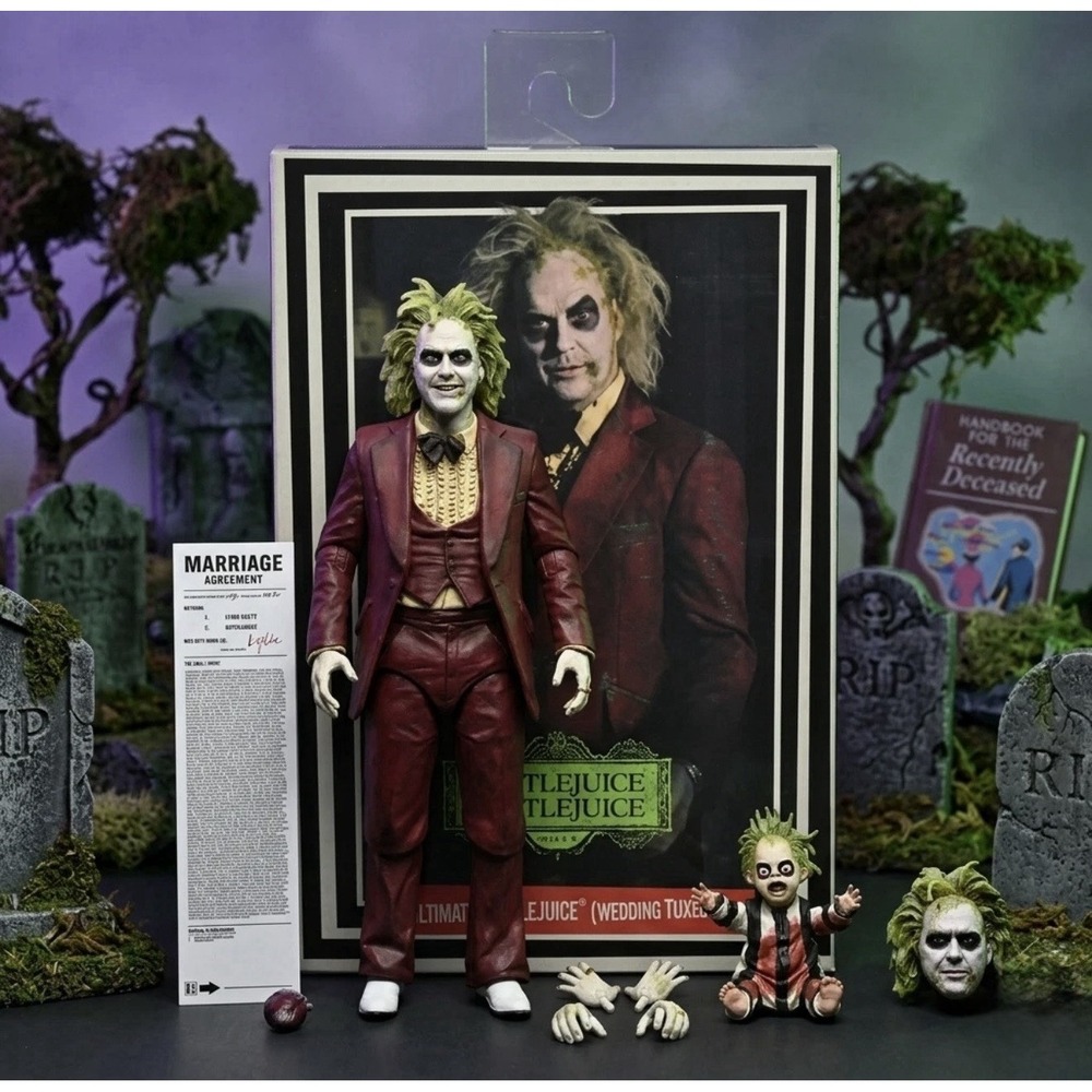 NECA Ultimate Striped Suit Beetlejuice 7" Scale Action Figure BRAND NEW & SEALED